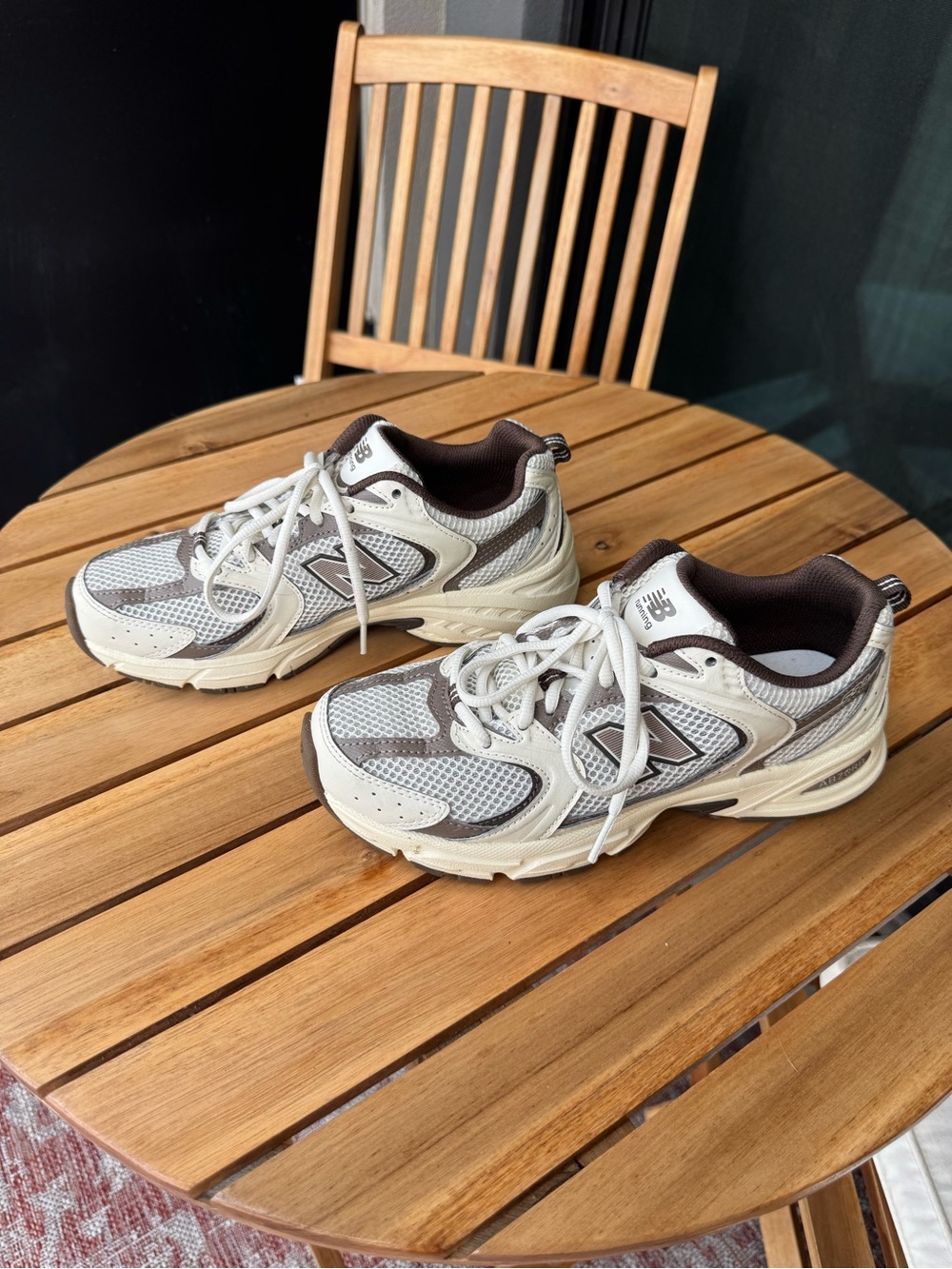 New Balance 530 - Chocolate/Beige